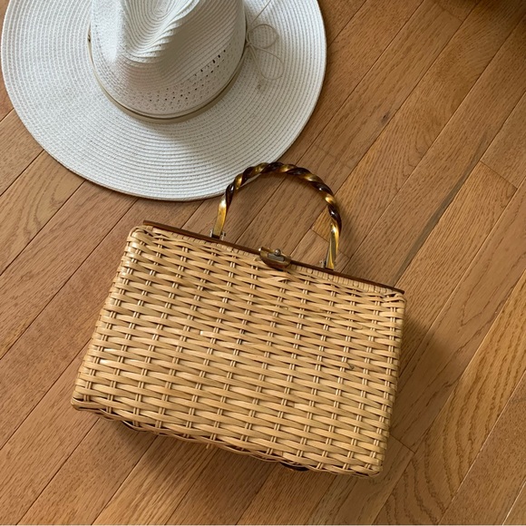 True Vintage 1960’s woven basket tote purse - Picture 8 of 10